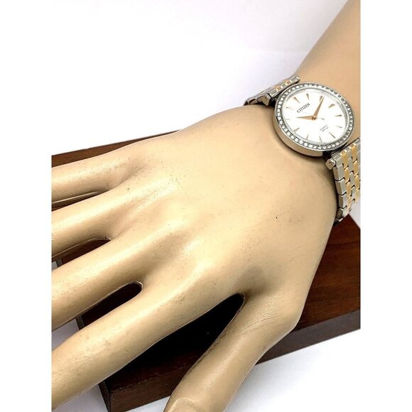 Citizen Womens Watch ER0216-67D Quartz White Mother of Pearl Dial Two To… - Picture 4 of 13